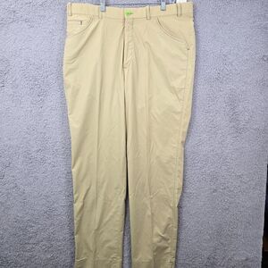 Betenly Men's Reno Shell Beige Golf Pants Size 38x32 Flat Front Pockets